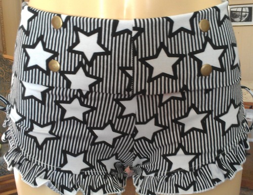 Gypsy Shorts - Cotton Lycra - Black &amp; White Star/Stripe