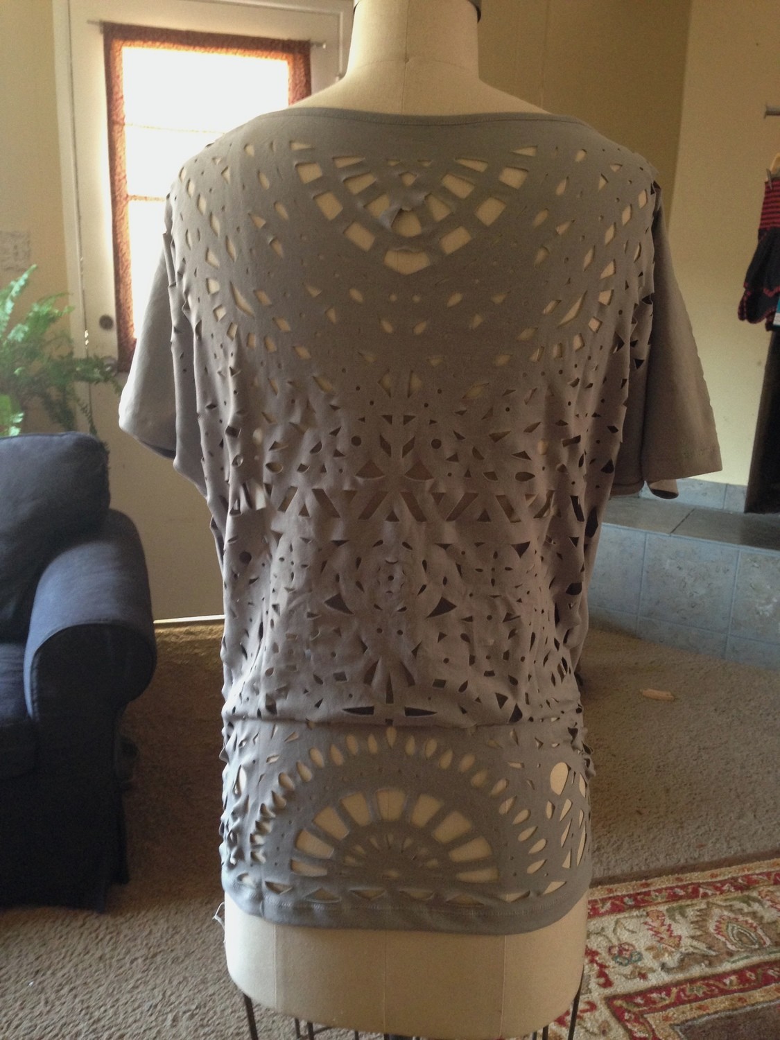Laser Back Tee Smoke