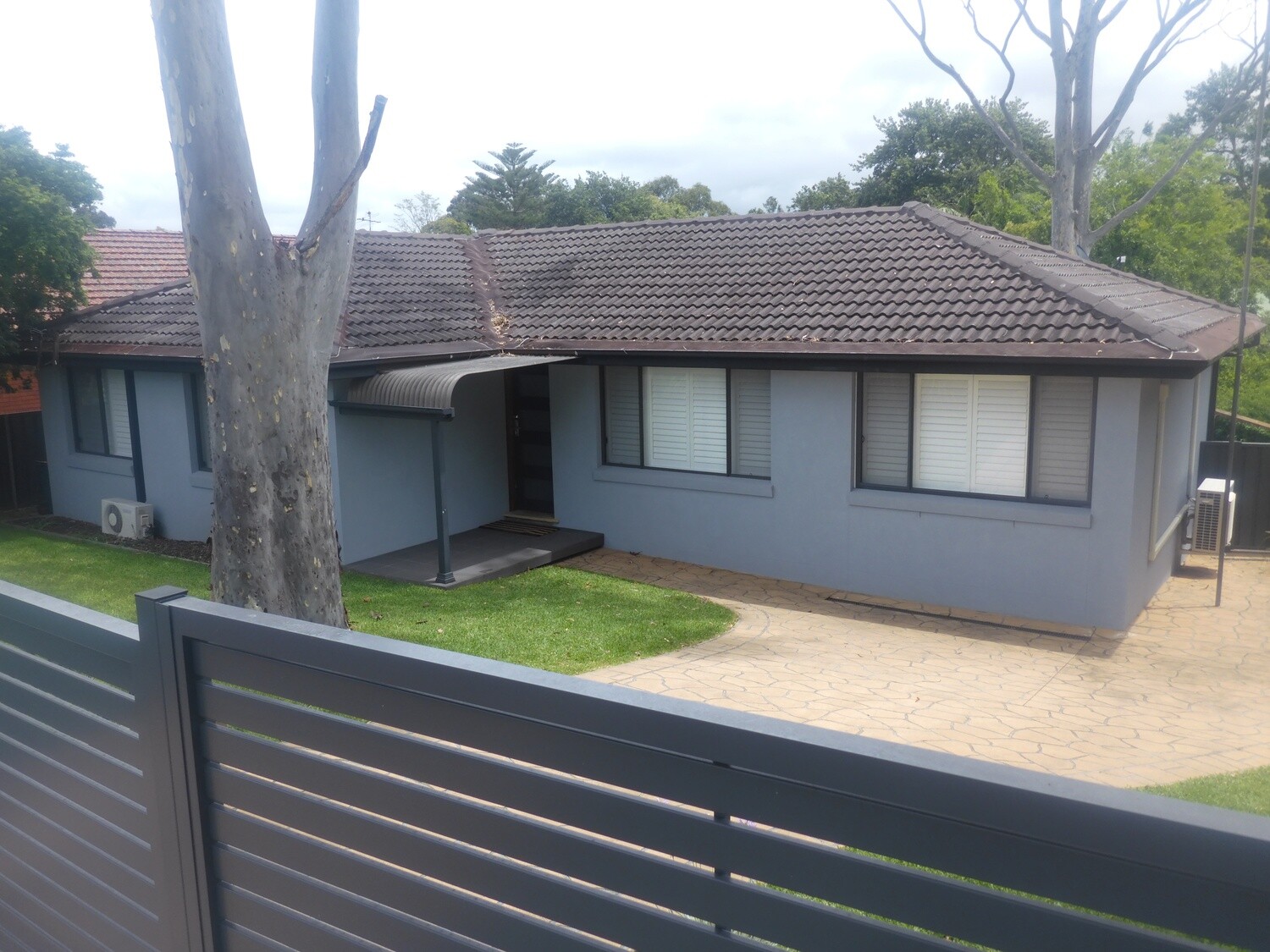 2 Armstrong Street, West Wollongong
