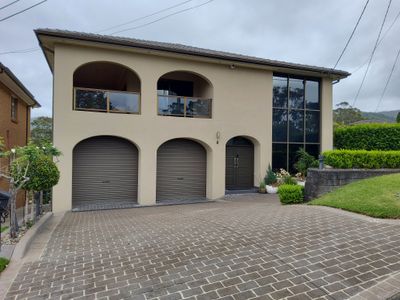 4 Day Avenue, Figtree