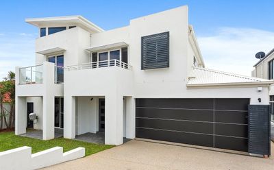 13 Bribie Avenue, Shell Cove 13 Bribie Avenue, Shell Cove