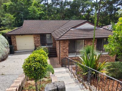 11 Cresting Avenue, Corrimal 11 Cresting Avenue, Corrimal
