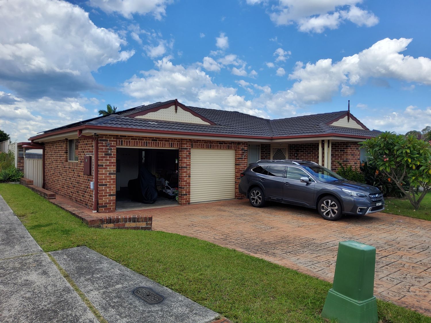 42 Habeda Avenue, Horsley 42 Habeda Avenue, Horsley