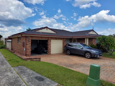 42 Habeda Avenue, Horsley 42 Habeda Avenue, Horsley