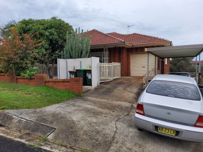 9 Karrabah Crescent, Lake Heights 9 Karrabah Crescent, Lake Heights