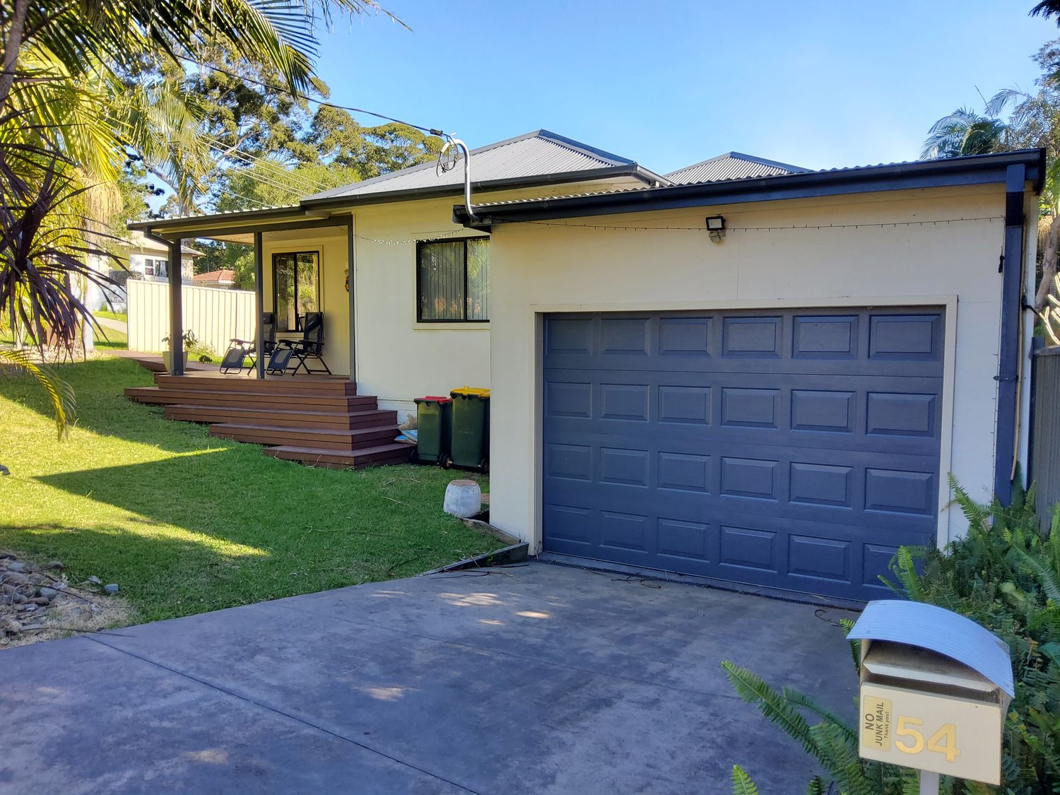 54 Bassett Street, Fairy Meadow