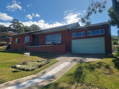 2 Deborah Avenue, Thirroul 2 Deborah Avenue, Thirroul