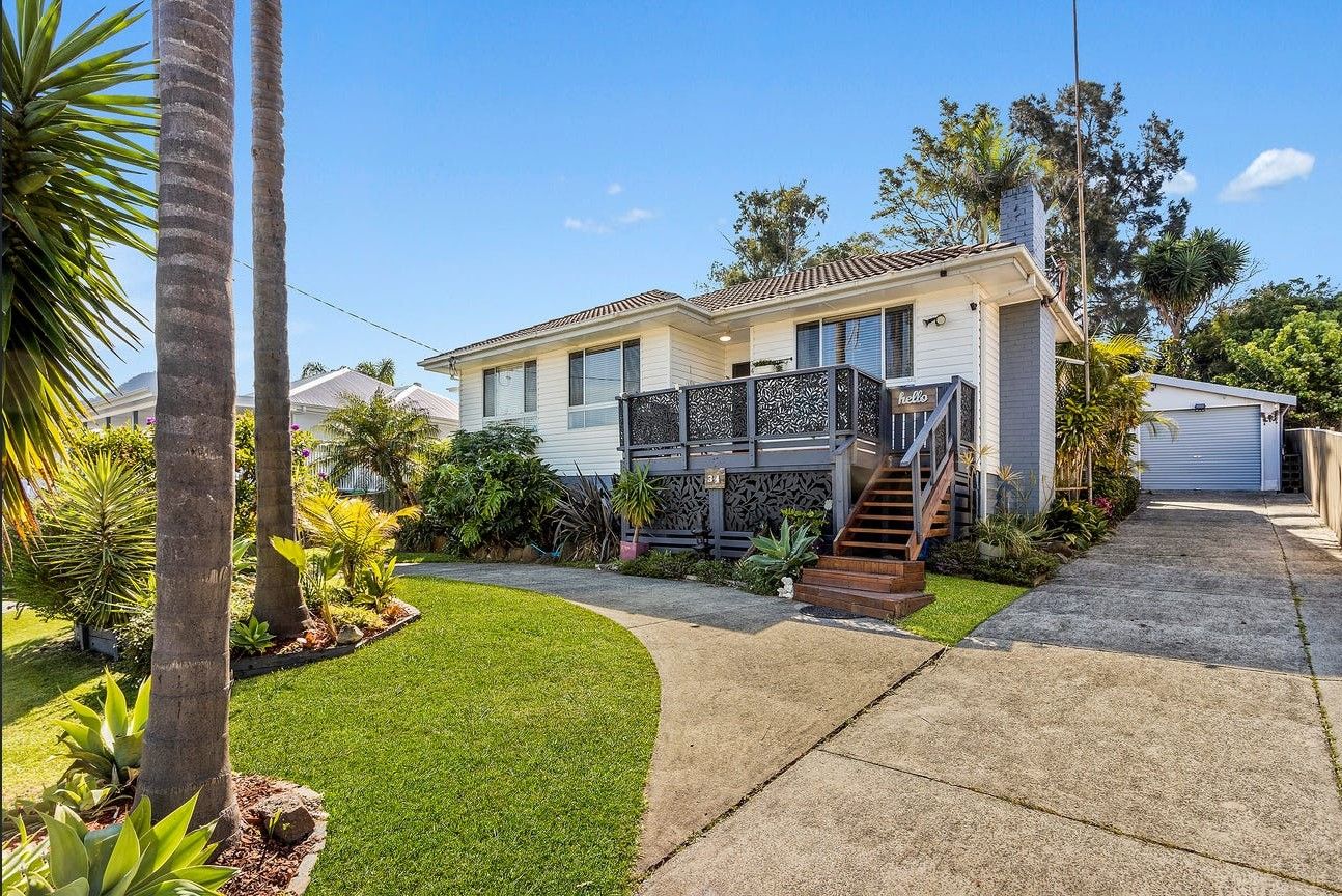 34 Carr Parade, Unanderra 34 Carr Parade, Unanderra