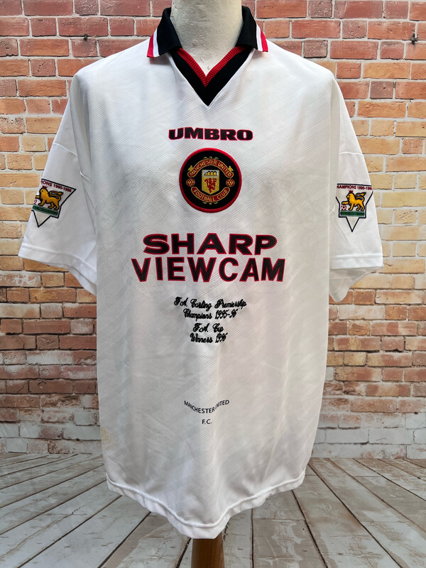 Manchester United 1996/97 Away Umbro Mens XXL Football Shirt Paborsky #15
