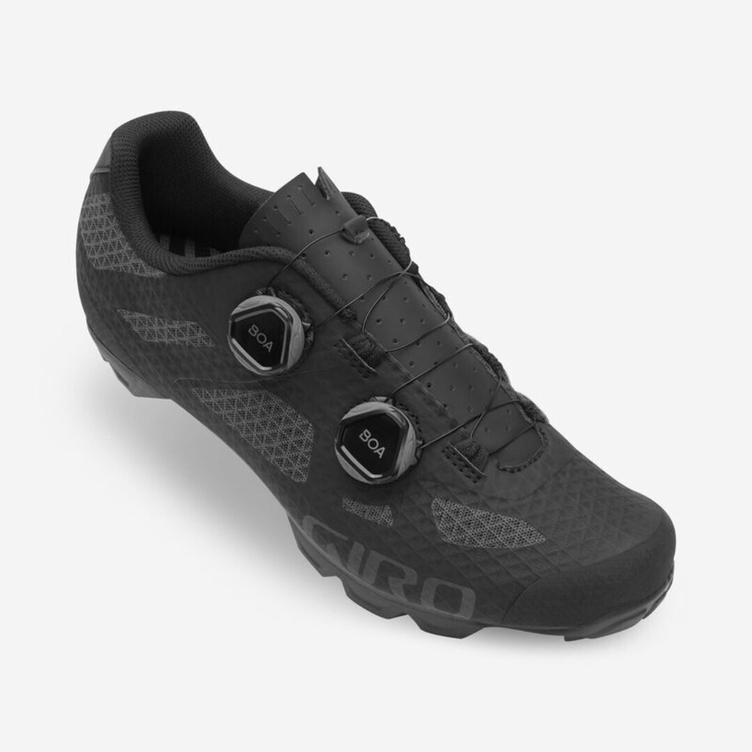 GF SECTOR BLK/DK SHAD M 42 21