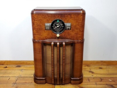 Zenith Model 8S359 Radio