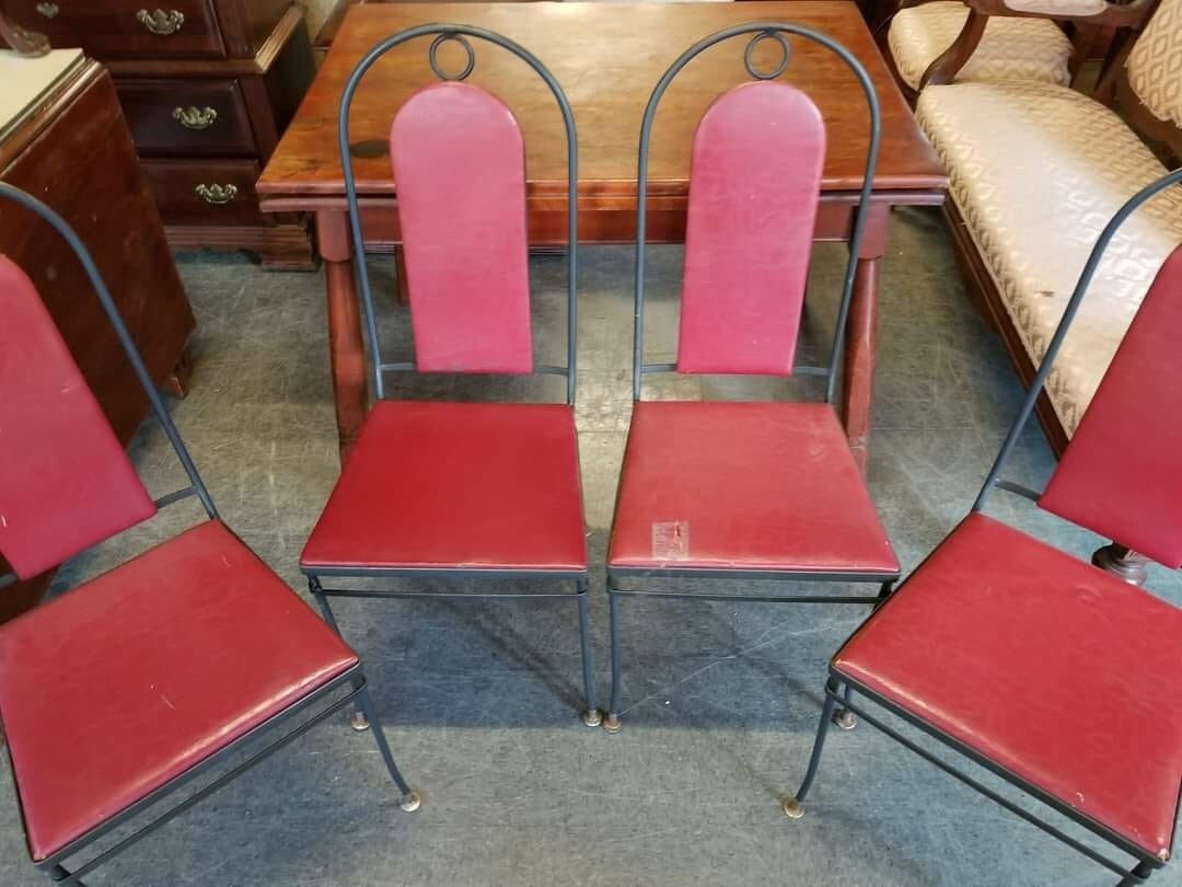Set of 4 Gallo Chairs