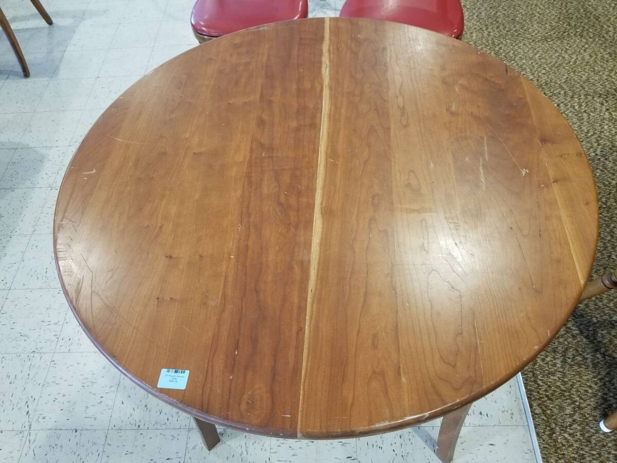 48&quot; Round Kitchen Table with Leaves