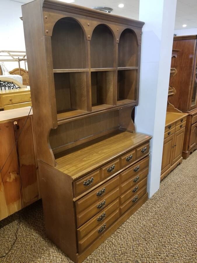 2pc Hutch with Cubbies