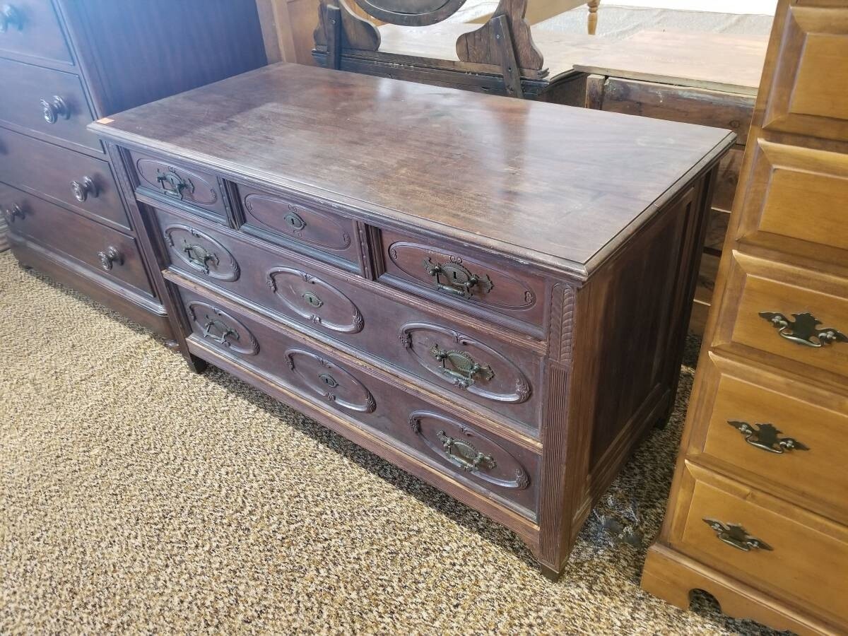 Antique Ornate 5-Drawer Dresser