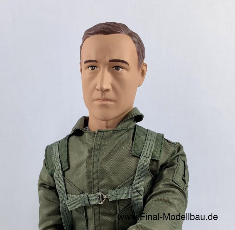 SCALE Full-Body Jet Pilot 1/3.5 - 1/3 Scale, 22" GRÜN