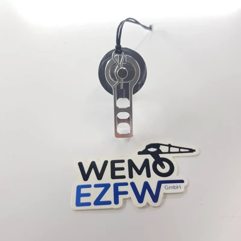 Schleppkupplung mit Flitschenhaken für 20 mm Servo