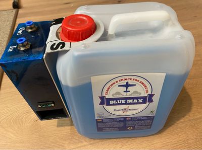RCFM Smoke-Station mit Haltewinkel