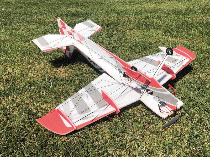JTA Innovations MXS (rot/weiß) 33" EPP 3D-Kunstflug Modell