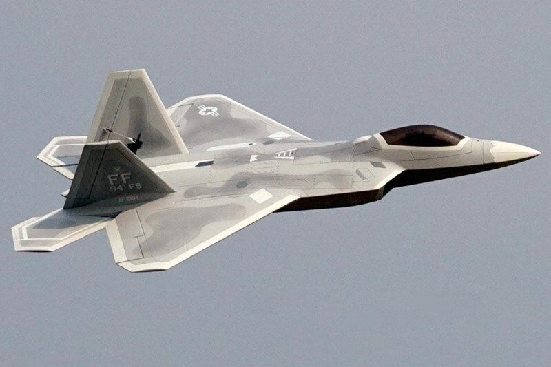 Freewing F-22 Raptor Ultra Performance, 90mm EDF Jet, Spw 1060mm, 8S-PNP-Set Freewing F-22 Raptor Ultra Performance, 90mm EDF Jet, Spw 1060mm, 8S-PNP-Set