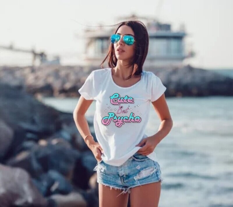 Cute but psycho_Women&#39;s Elite Tee white