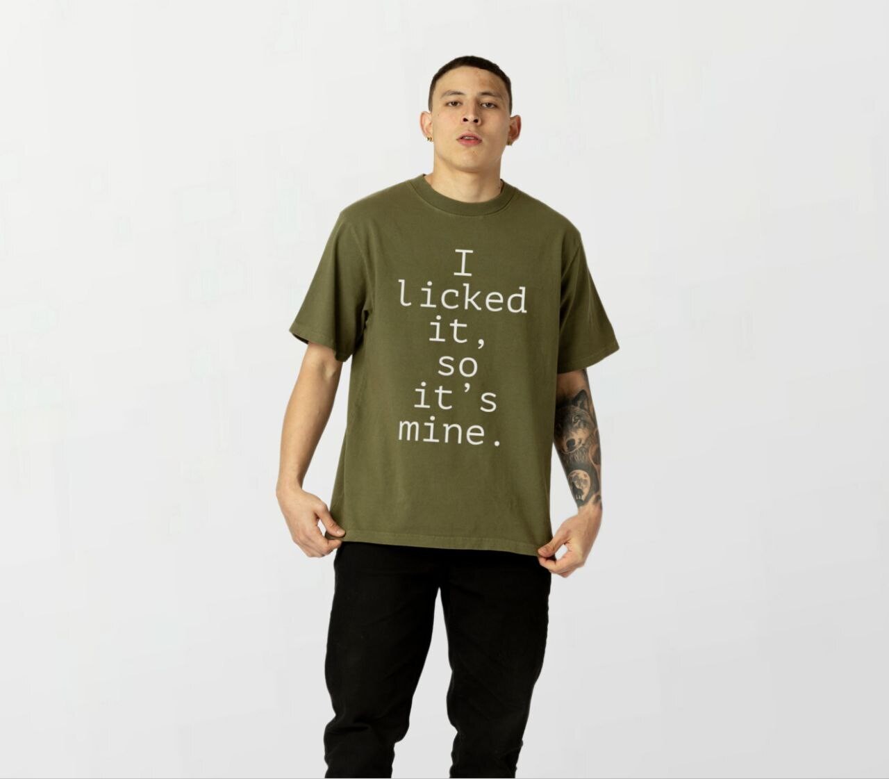 I licked it_Elite Tee milgreen