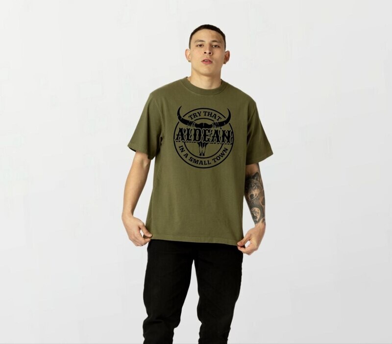 Aldean small town_Elite Tee milgreen