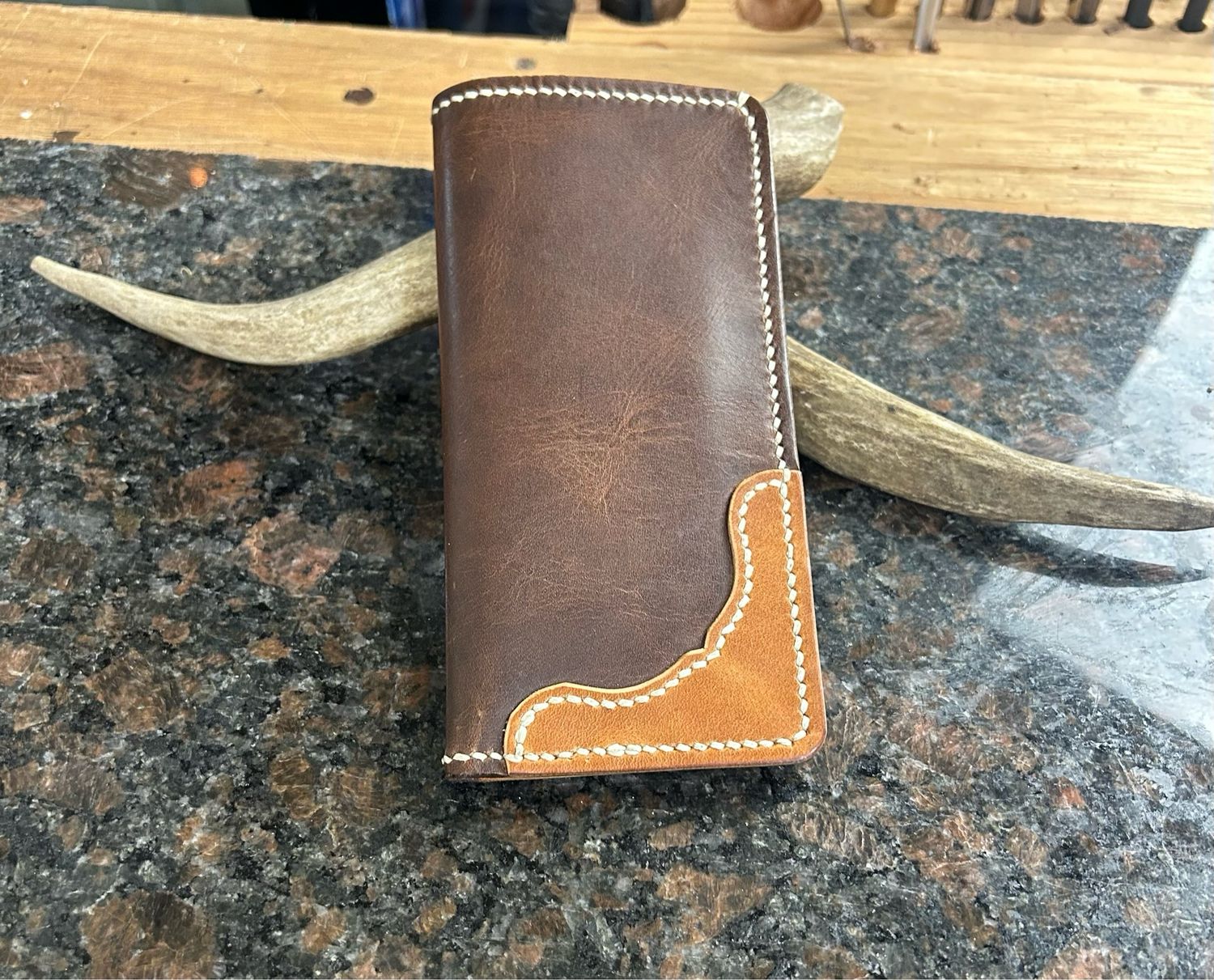 Long Wallet (3-4oz Horween leather 2 Tone Nut Brown And Natural With Ivory Stitching)