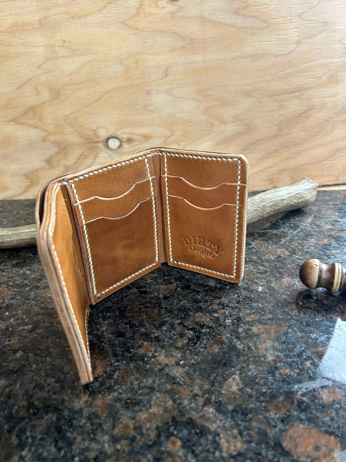 Tri-fold Wallet (3-4 Oz Horween Natural With Ivory Stitching)