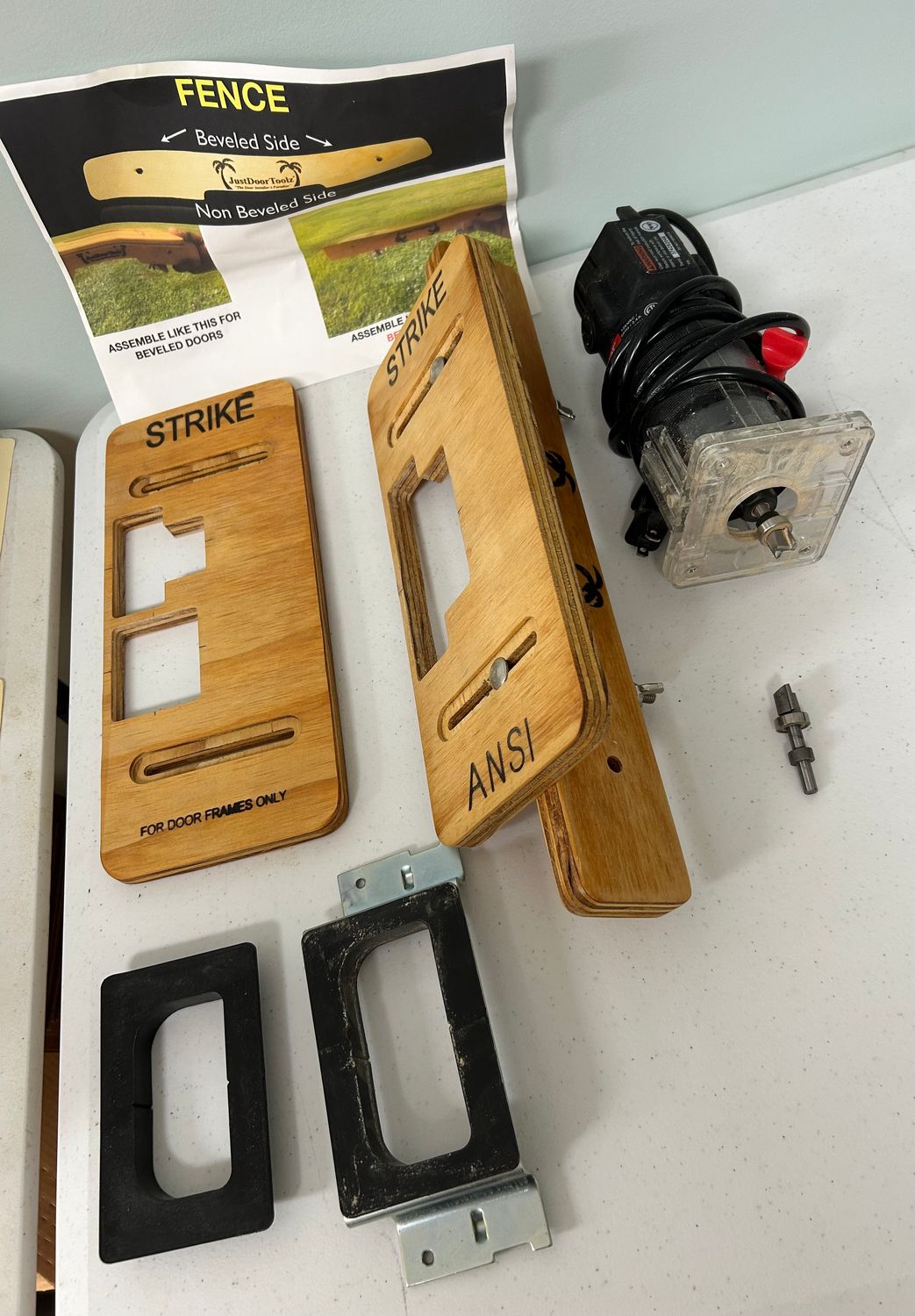 Router Template Kit - Strikes &amp; Hinges