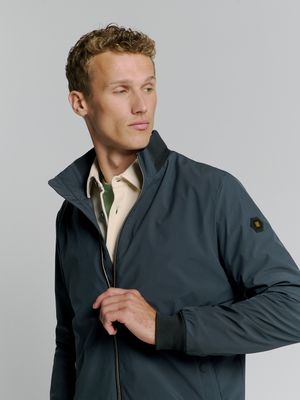 No Excess Jacket Short Fit Clean Soft