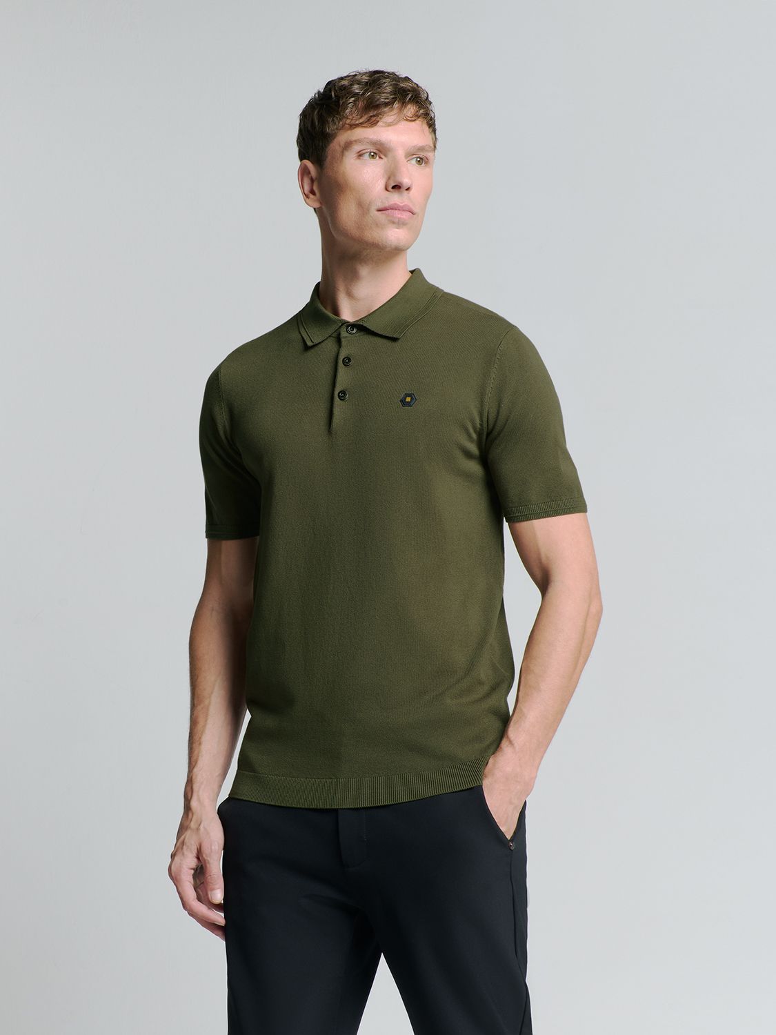 No Excess Pullover Short Sleeve Polo Button S