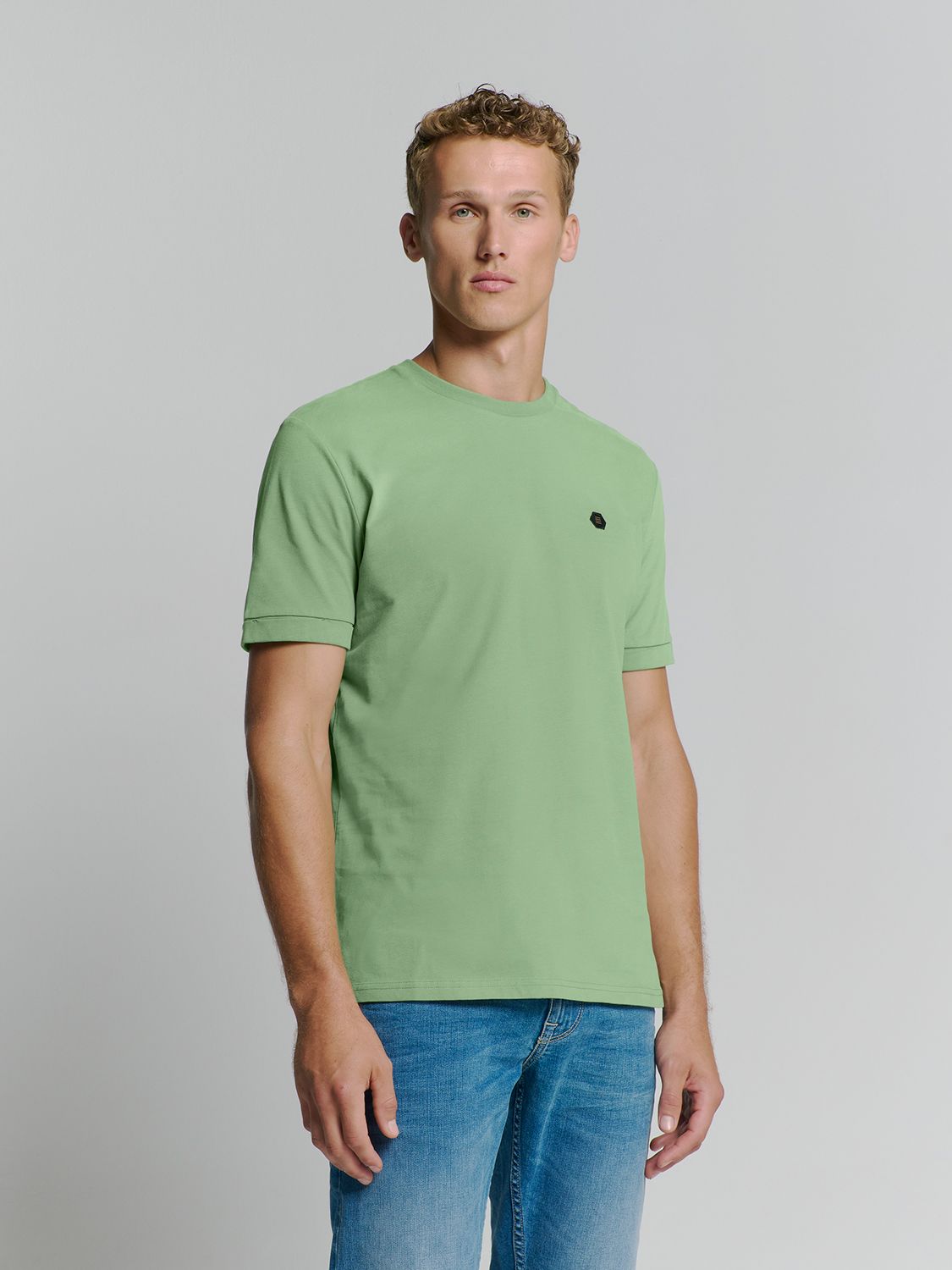 No Excess T-Shirt Crewneck Peached