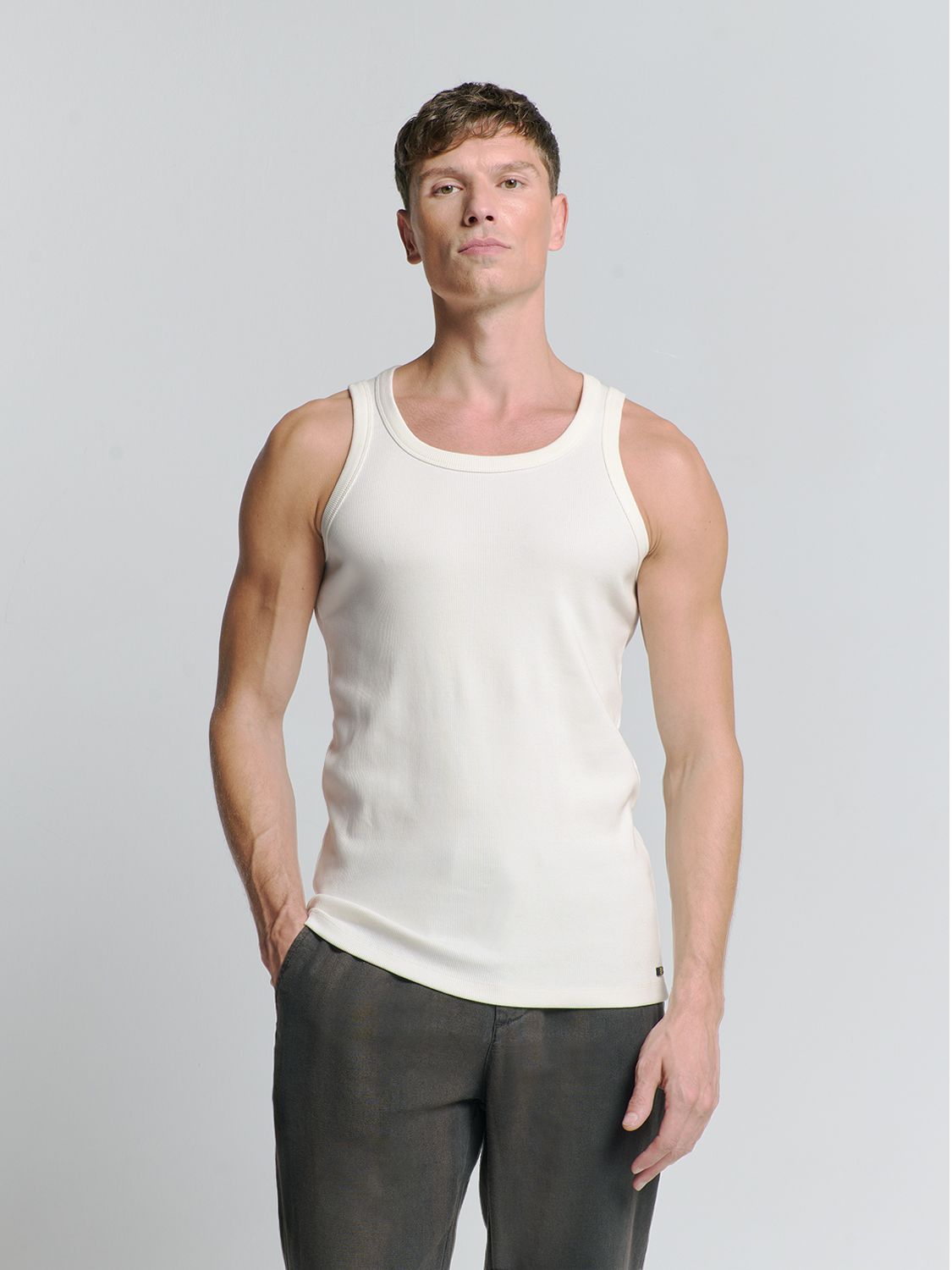 No Excess Singlet Solid Rib