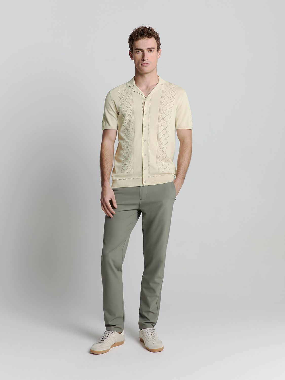 No Excess Pullover Short Sleeve Full Button P