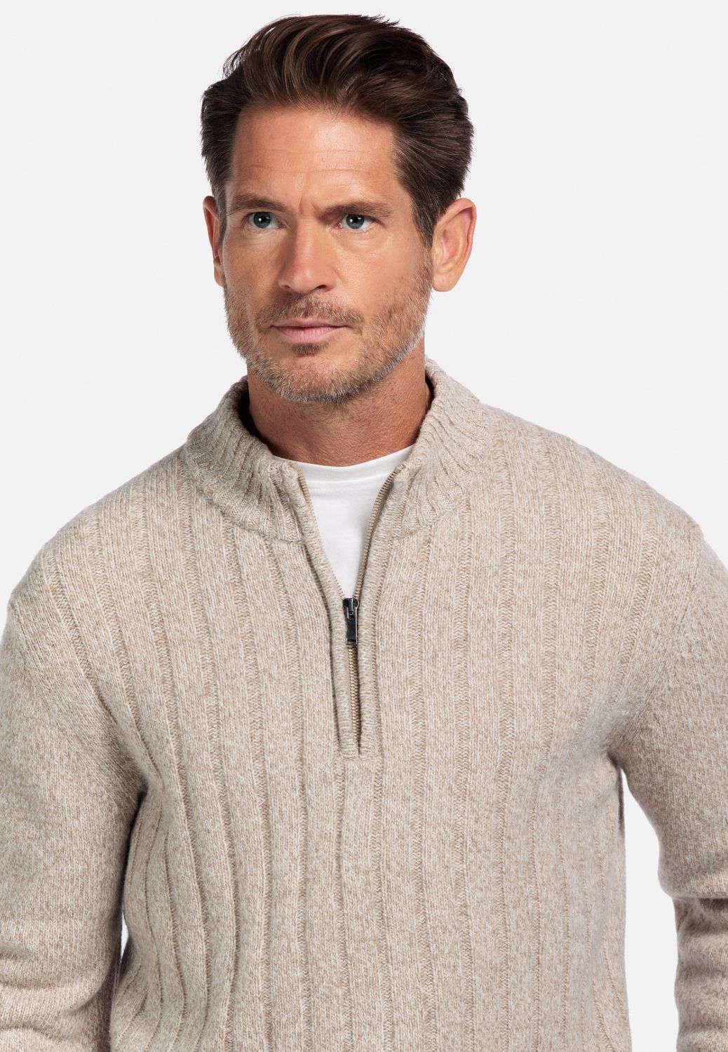 Baileys Pullover 1/2 Zip  Front Body in drop