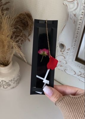 Marque page Attracted 🎞️🥀
