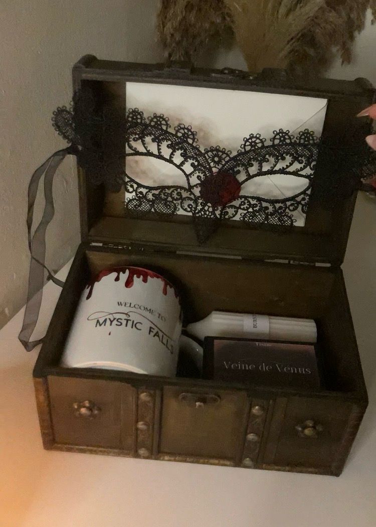 Coffret come back to Mystic Falls🩸