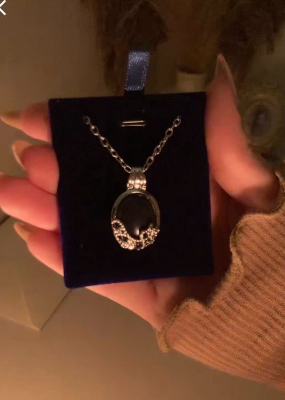 Collier d’Elena 🩸