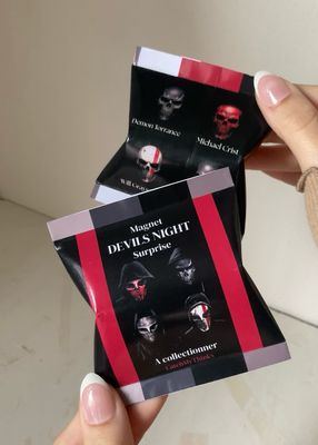 Magnet surprise Devil’s Night 