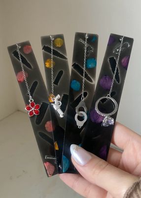 Marque page Valentina 🌺🦂