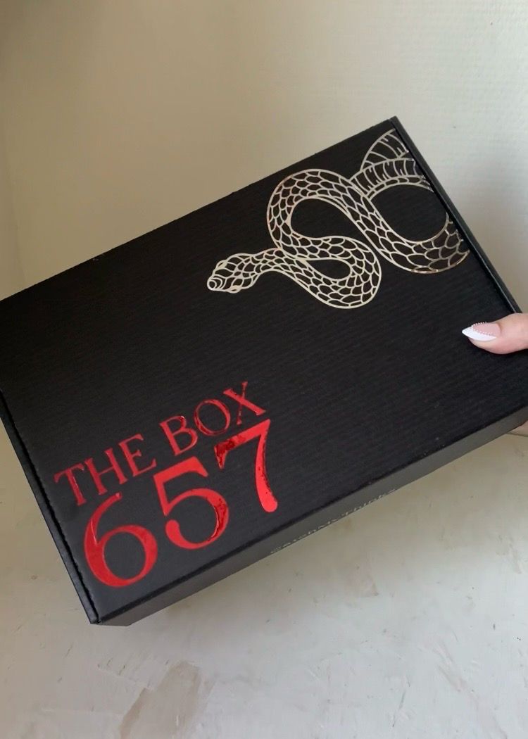 ✨THE BOX✨ 657 🐍