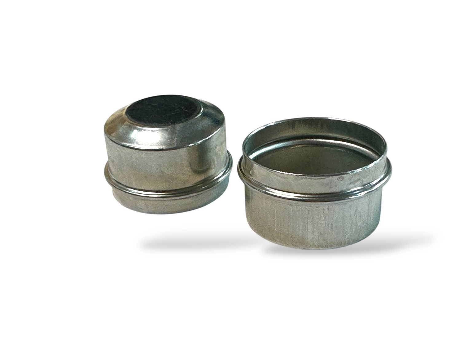 2Pc Wheel Bearing Caps