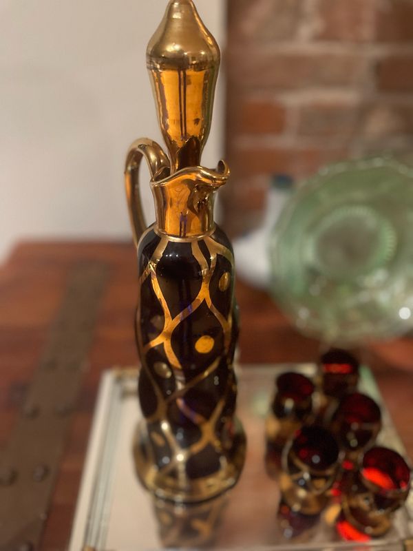 Guilded Amber Decanter W/ Stopper Set