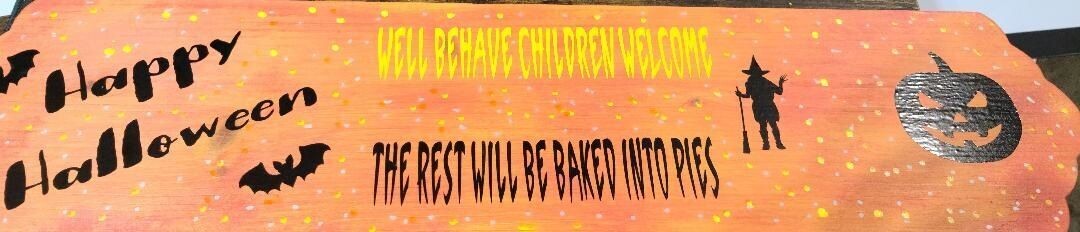 WOODEN SIGNS