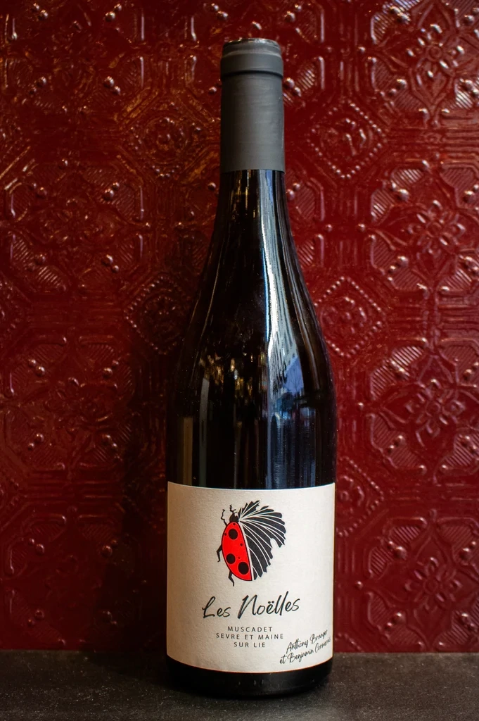 DOMAINE DES GRANITS LES NOELLES MUSCADET 750ML