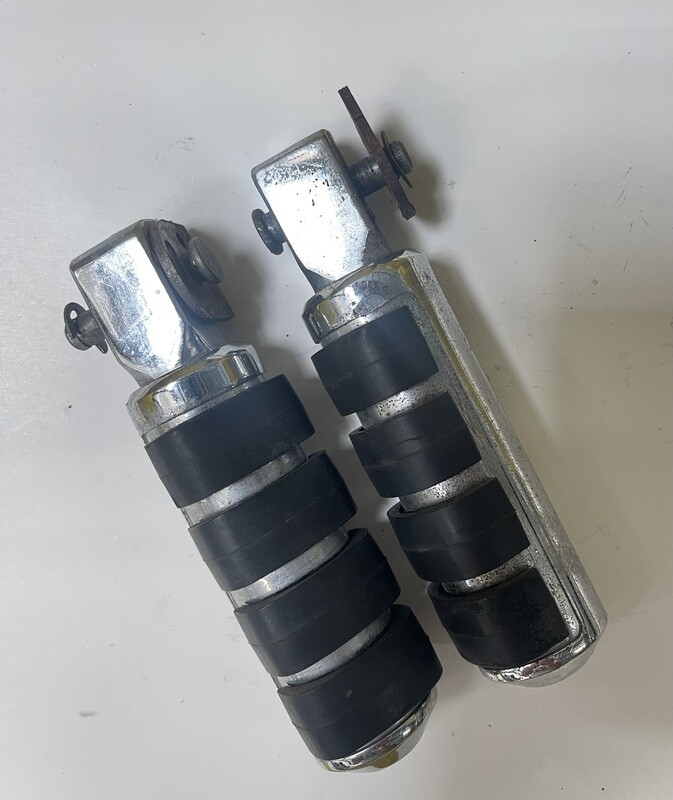 Passenger Foot Pegs Kawasaki Vulcan