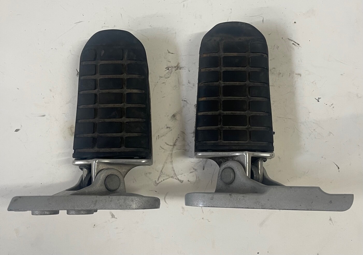 Front Foot Rests  2001 Honda Goldwing GL1800A
