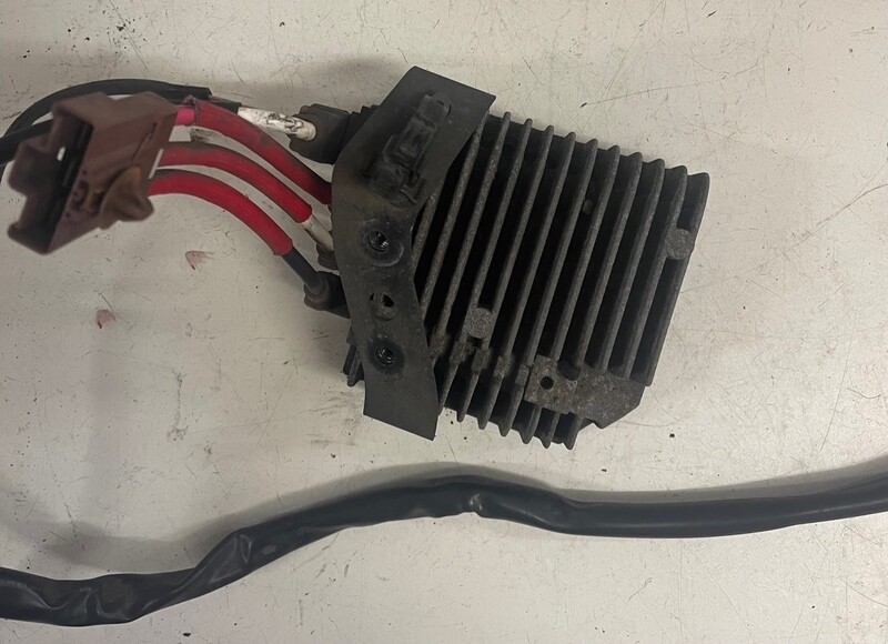 Voltage Regulator Rectifier-2001 Honda Goldwing GL1800A