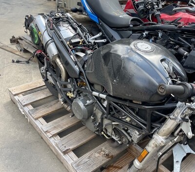 2000 Ducati Monster M750D-Parts Only